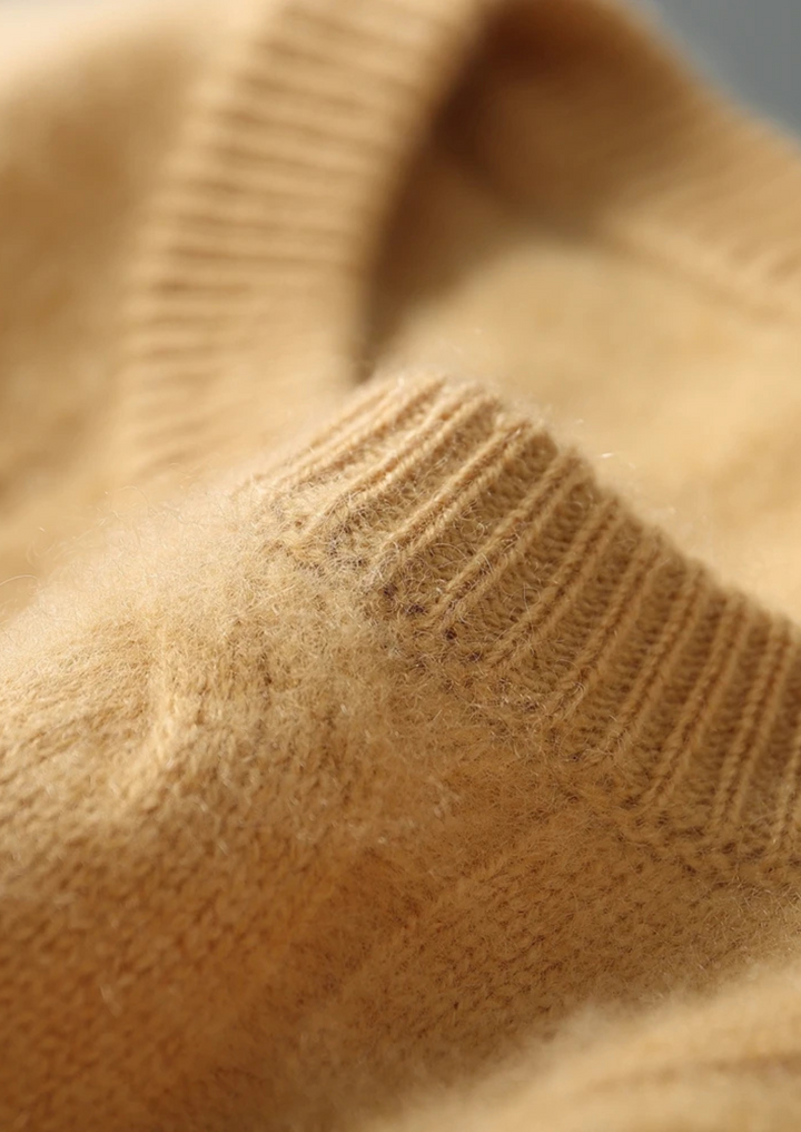 Albany Cable Knit CASHMERE CREWNECK