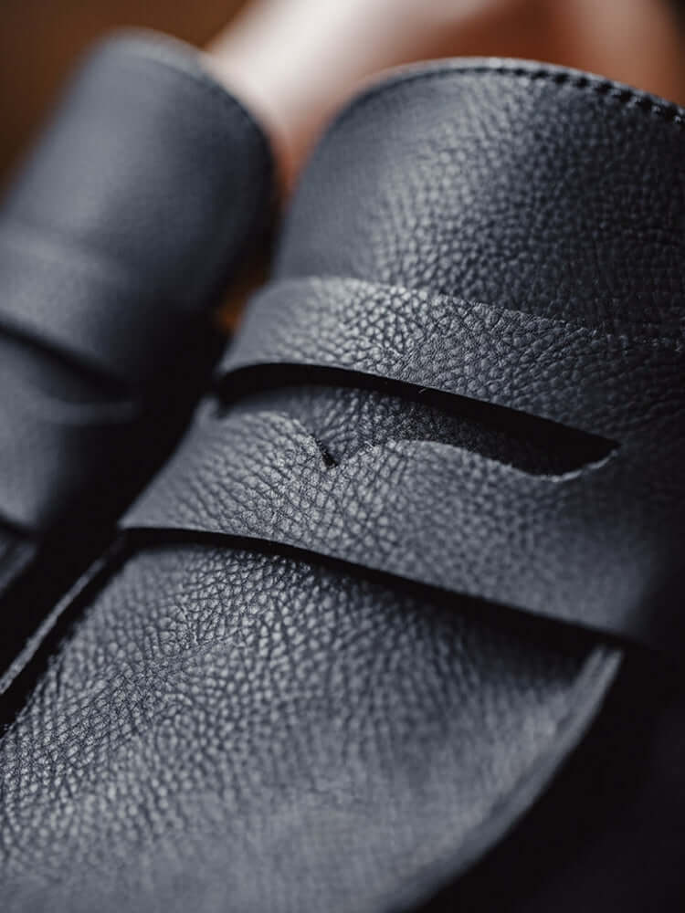 Noir Voyage Mules