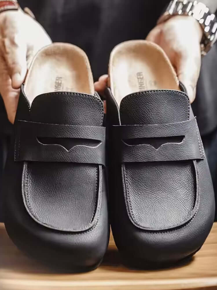 Noir Voyage Mules